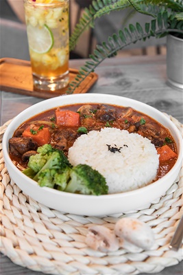 紅酒牛肉燉飯