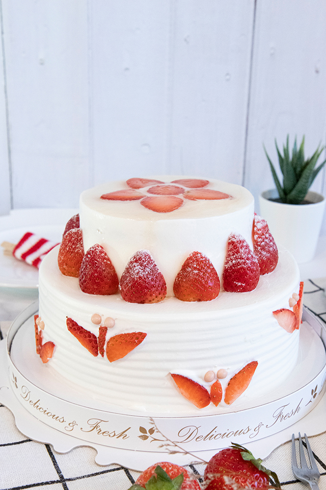 草莓城堡 Strawberry Castle<br>生日蛋糕系列
